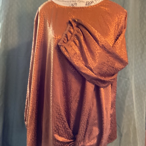 Dress Barn satin , animal print embossed, - Picture 2 of 6